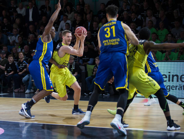 表现的门将 表现的门将