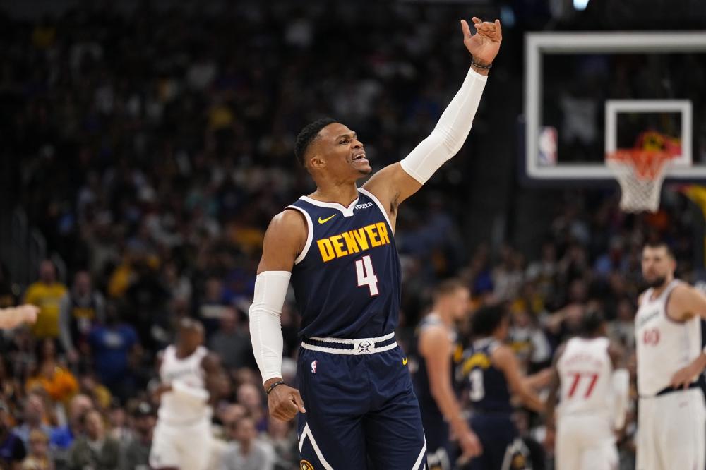 0的比分震 0的比分震